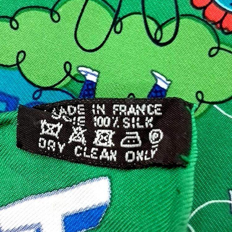 مملوكة مسبقًا Hermes petite scarf