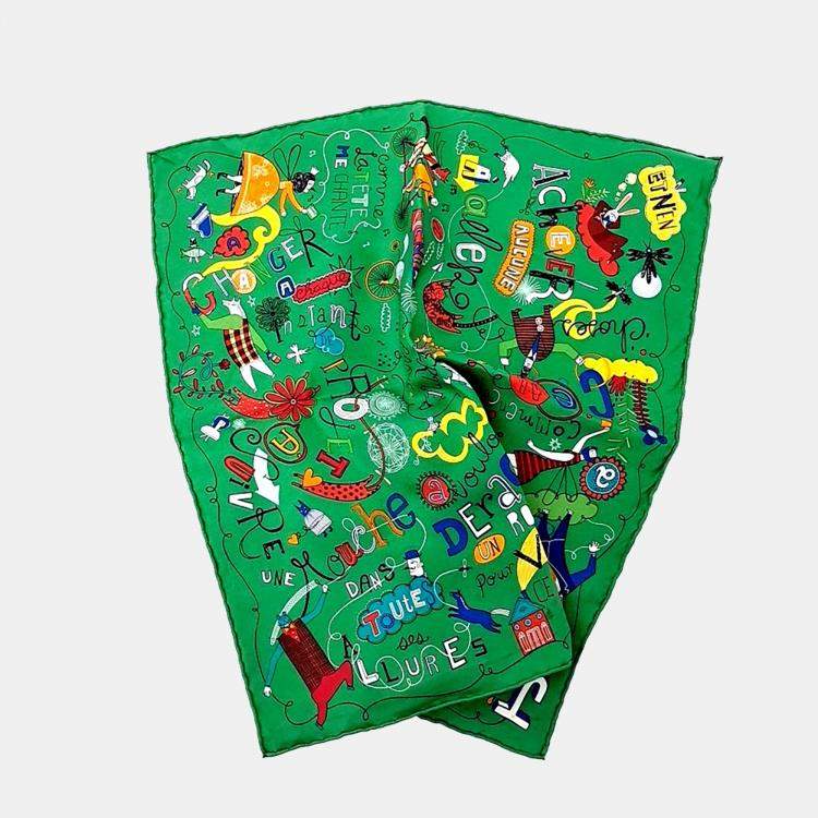 مملوكة مسبقًا Hermes petite scarf