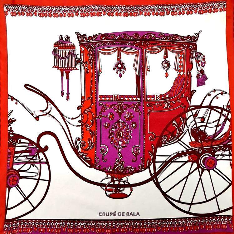 مملوكة مسبقًا Hermes petite scarf