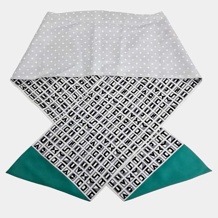 Pre Owned Hermes Maxi Twilly Scarf