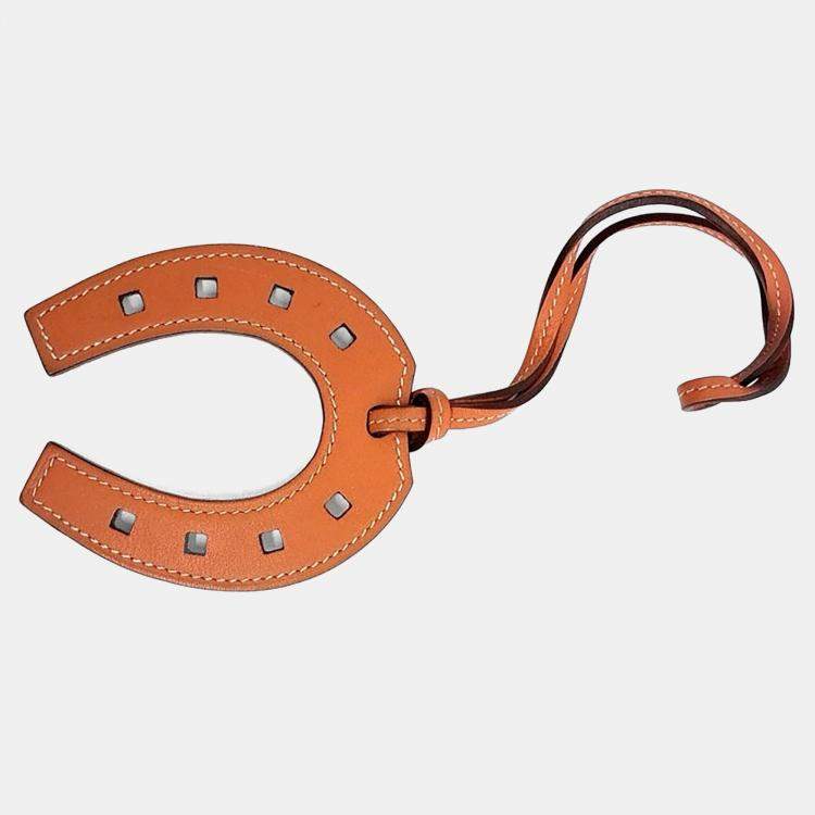 مملوكة مسبقًا Hermes Orange Leather Horseshoe Bag