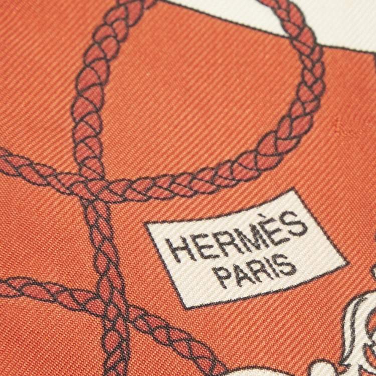 مملوكة مسبقًا Hermes Orange Print Silk Twilly