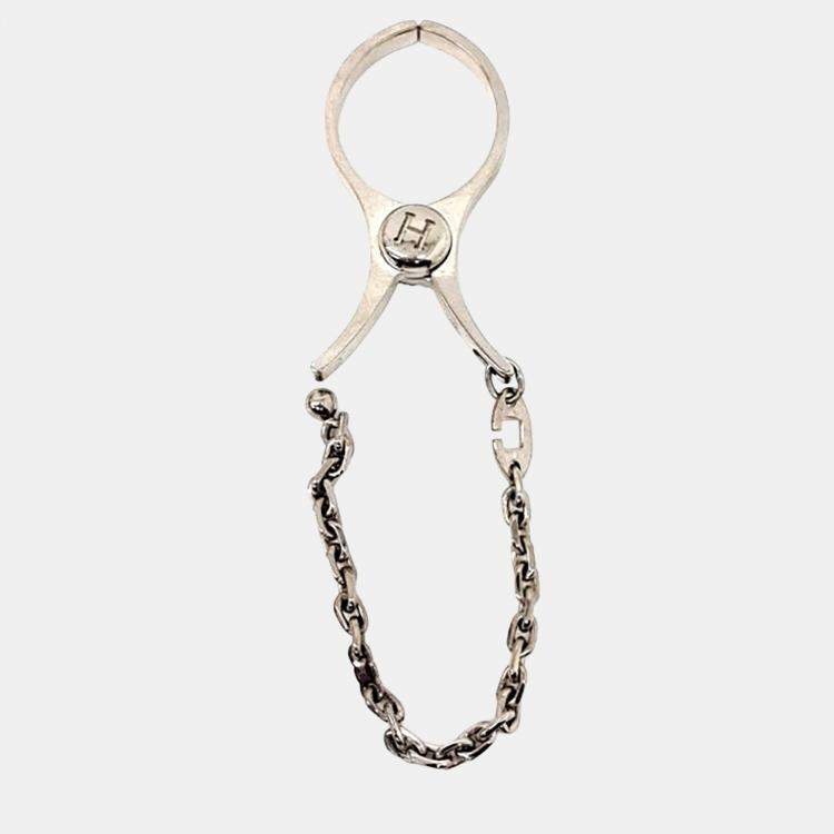 مملوكة مسبقًا Hermes key ring and glove ring