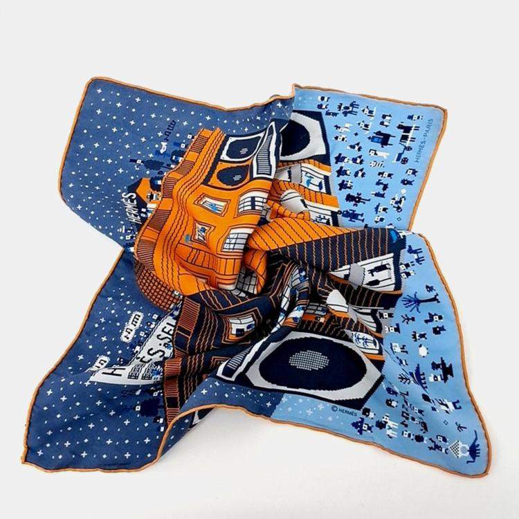 مملوكة مسبقًا Hermes Blue, Multicolor Silk Petite Scarf