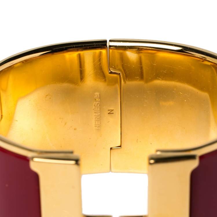 مملوكة مسبقًا Hermes Clic Clac H Extra Wide Red Enamel Gold Plated Bracelet PM