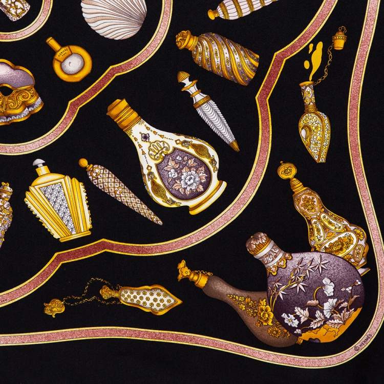 Pre Owned Hermes Black Qu'importe le Facon Silk Scarf