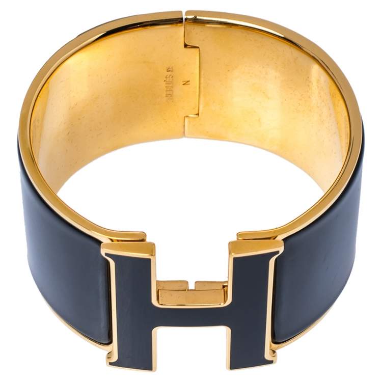 Pre Owned Hermès Clic Clac H Black Enamel Gold Plated Extra Wide Bracelet PM