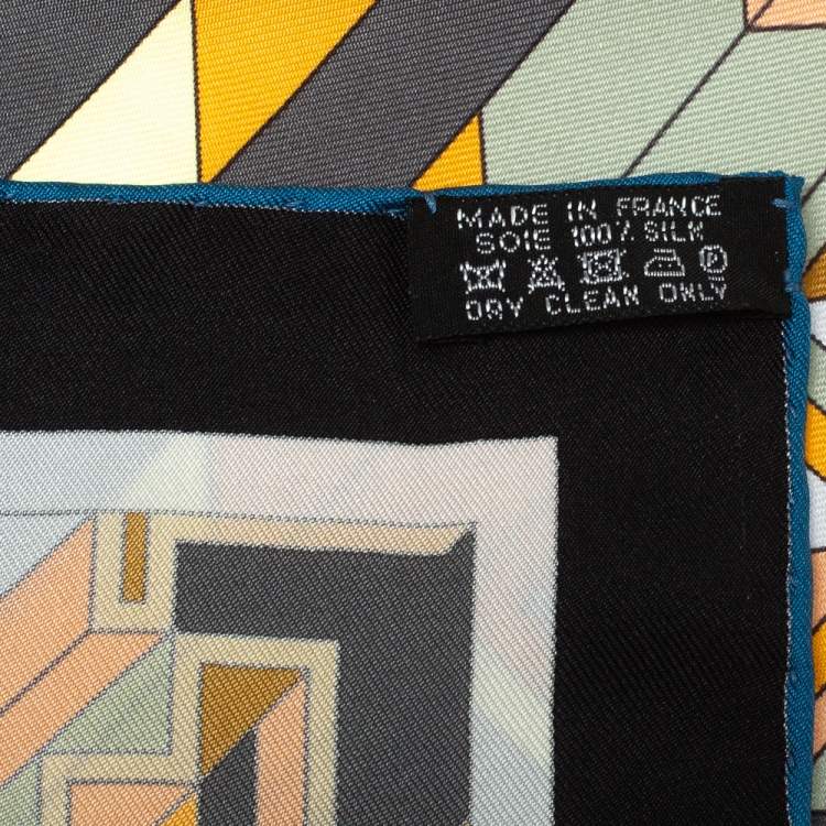 Pre Owned Hermes Grey Le Fil D'Ariane Silk Square Scarf