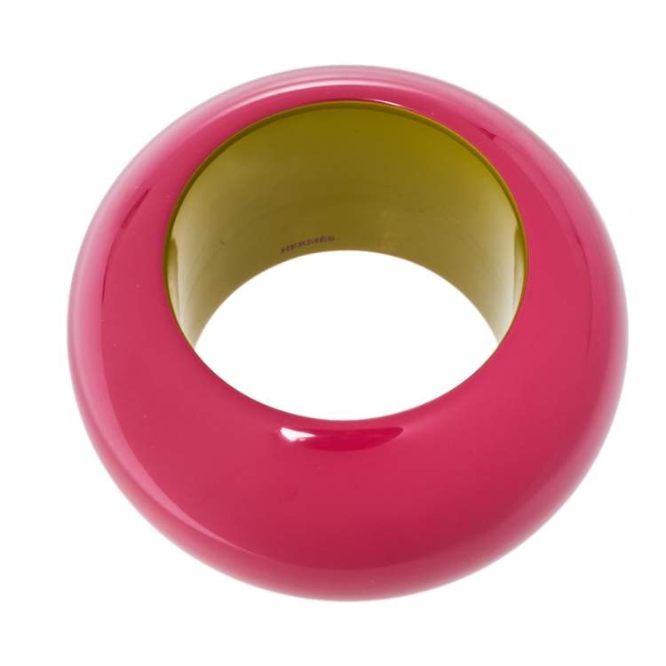 Pre Owned Hermès Fuchsia Pink & Lime Green Dune Bois Laqué Wide Bangle Bracelet S