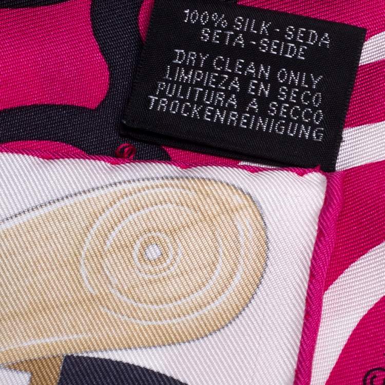 Pre Owned Hermes Pink Le Regard de L'Arctique Silk Square Scarf