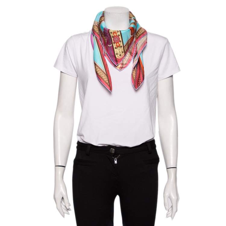 Pre Owned Hermès Blue Coutures Détriers Printed Silk Square Scarf