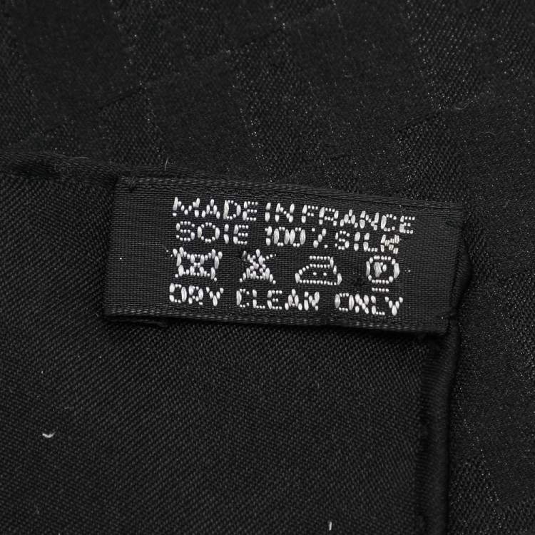 Pre Owned Hermès Black Faconnee Grand H Silk Pocket Square