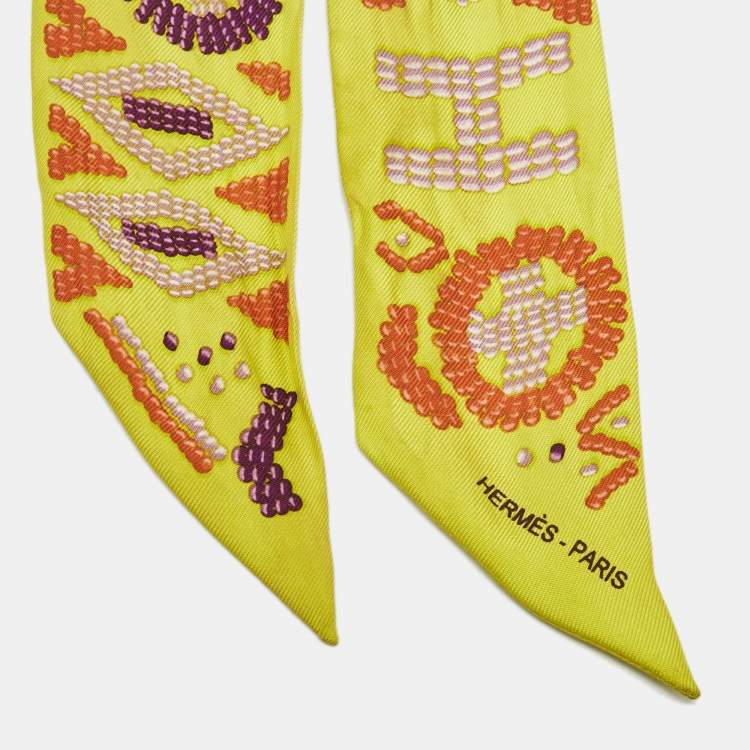 Pre Owned Hermes Lime Green Kelly en Perles Silk Twilly Scarf Set of 2