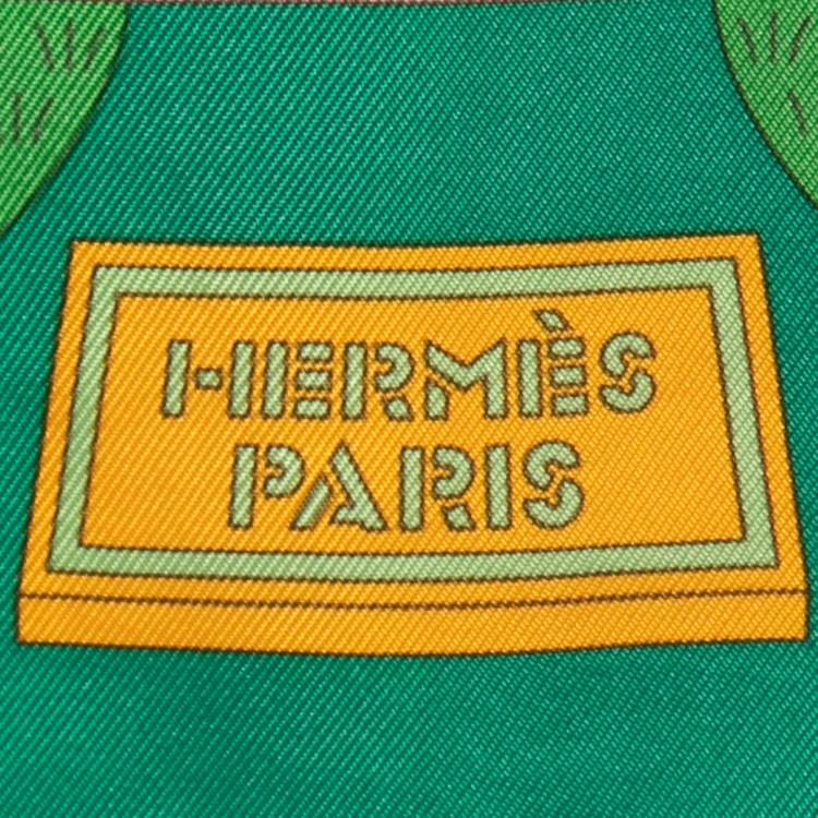 Pre Owned Hermes Green La Maison Des Carres Printed Silk Square Scarf