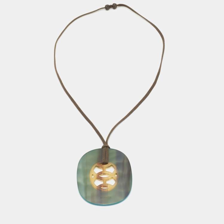 Pre Owned Hermes Green Horn & Lacquer Lift Pendant Necklace