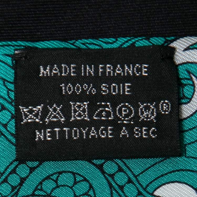 Pre Owned Hermès Green Cachemire Et Rayure Silk Maxi Twilly Cut