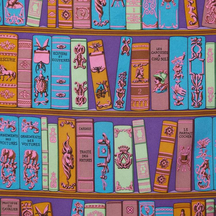 مملوكة مسبقًا Hermes Purple Bibliothèque Printed Silk Square Handkerchief