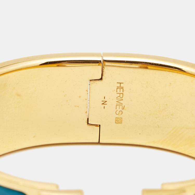 Pre Owned Hermes Clic Clac H Blue Enamel Gold Plated Wide Bracelet
