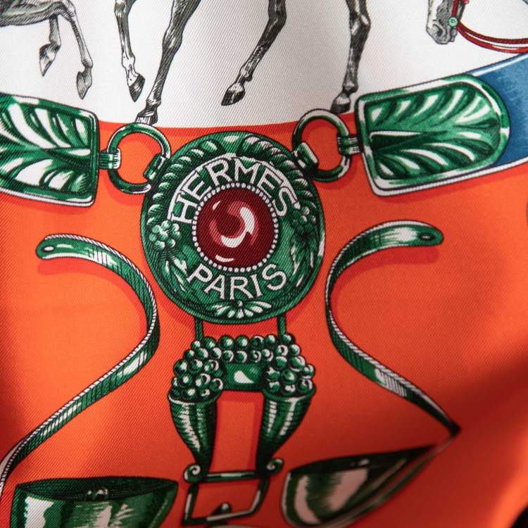 مملوكة مسبقًا Hermes Caramel/Rouge Cavalcades Silk Scarf