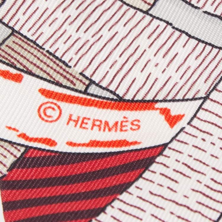 Pre Owned Hermes Red Mors a Jouets Chemise Silk Twilly