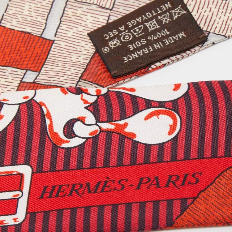 Pre Owned Hermes Red Mors a Jouets Chemise Silk Twilly