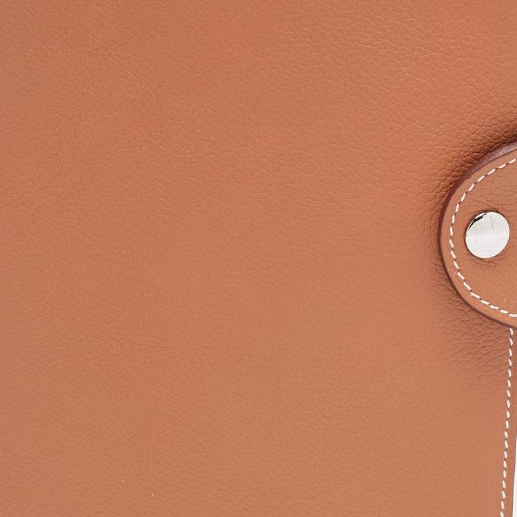 مملوكة مسبقًا Hermès Gold Evercolor Leather Ulysse Universal Notebook Cover