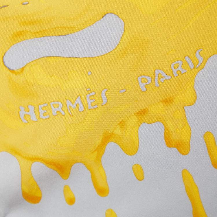 Pre Owned Hermès Grey & Yellow Peinture Fraiche Printed Silk Square Scarf