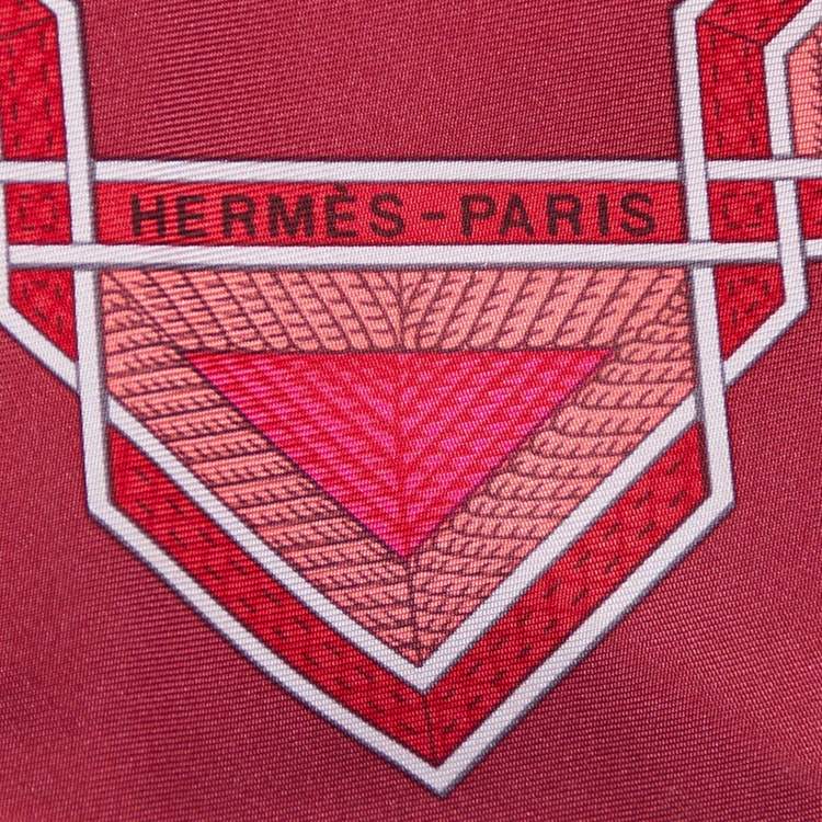 Pre Owned Hermes Pink Cuirs du Desert Printed Silk Square Scarf