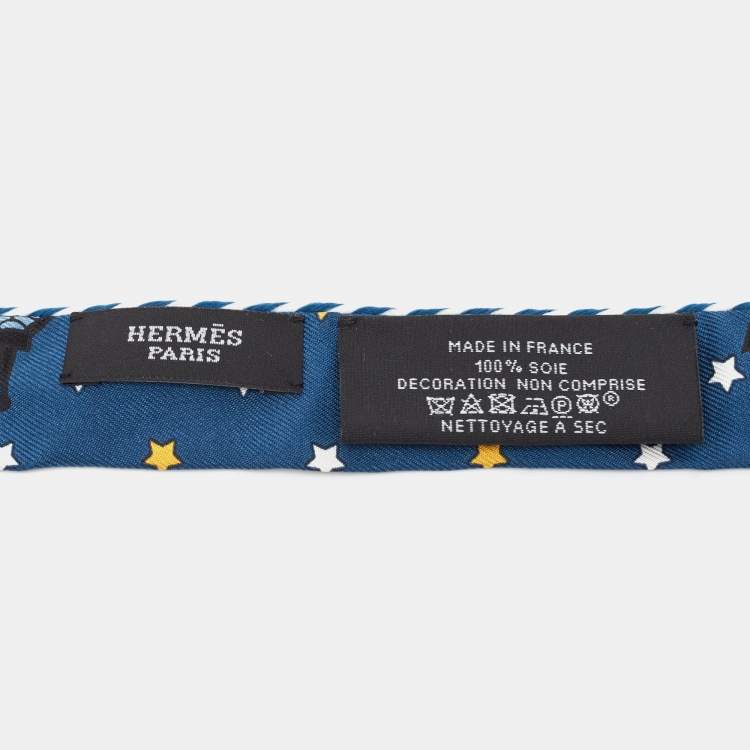 مملوكة مسبقًا Hermès Navy Blue Printed Silk Choker