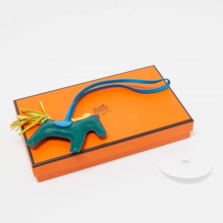 Pre Owned Hermes Malachite/Bleu Zanzibar/Lime Milo Leather GriGri Rodeo Bag Charm PM