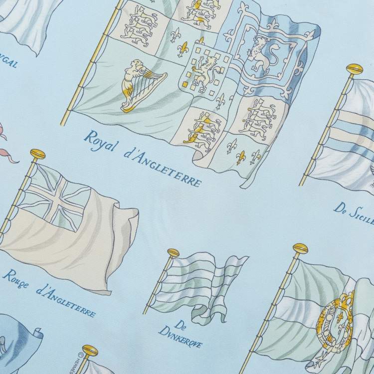 Pre Owned Hermes Blue Pavois Silk Muffler