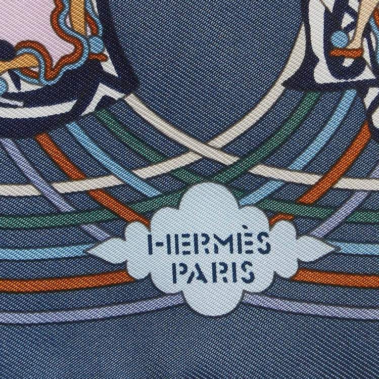 Pre Owned Hermès Bleu Jean Carres Volants Silk Scarf 45