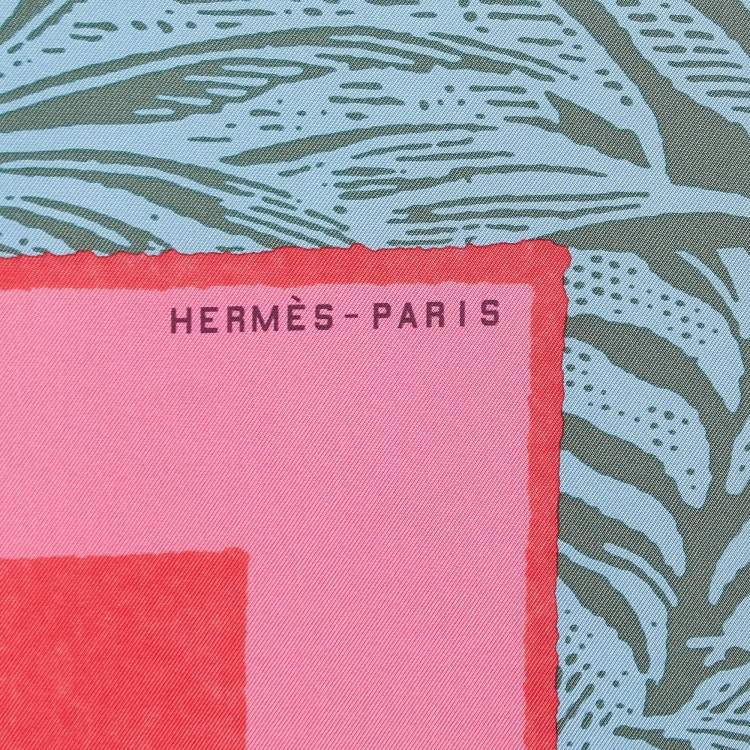 Pre Owned Hermès Rose Vif/Bleu Cavalier en Formes Silk Scarf