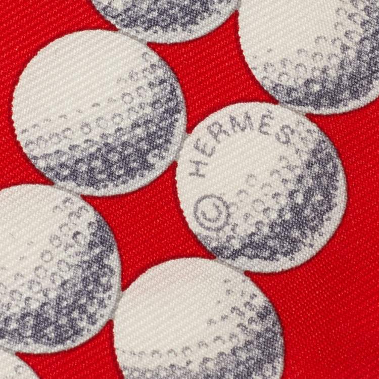 Pre Owned Hermès Red Golf Balls Print Silk Twilly