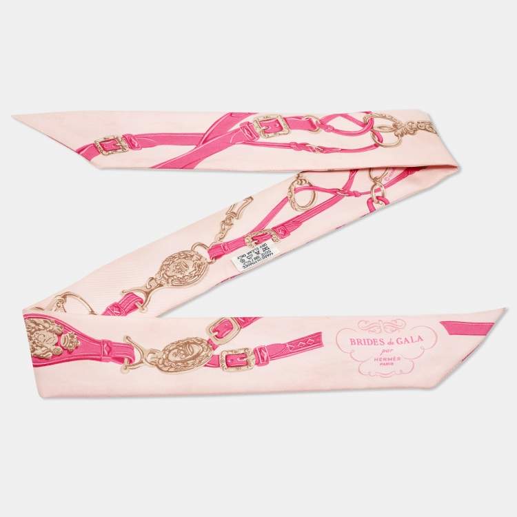 Pre Owned Hermès Pink Chain Brides De Gala Print Silk Twilly