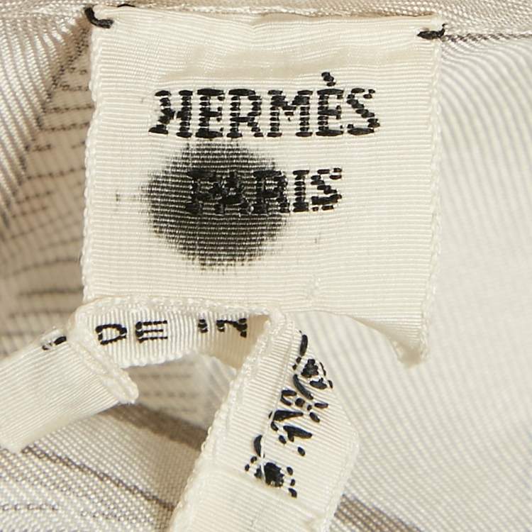 Pre Owned Hermes Grey Printed Silk Mors A Jouet Top M