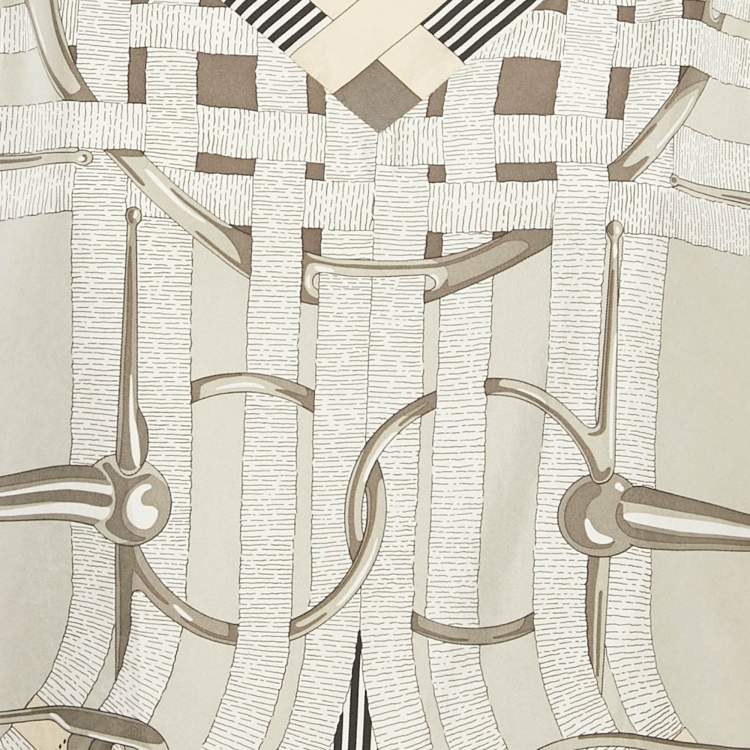 Pre Owned Hermes Grey Printed Silk Mors A Jouet Top M