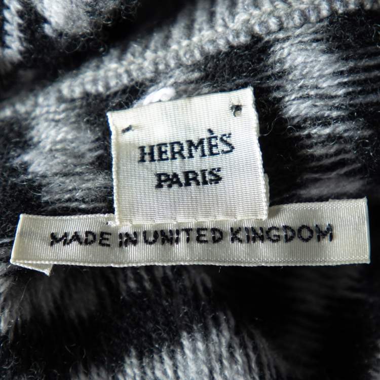 Pre Owned Hermes Black & Grey Patterned Knit Sweater with Infinity Neck Scarf M