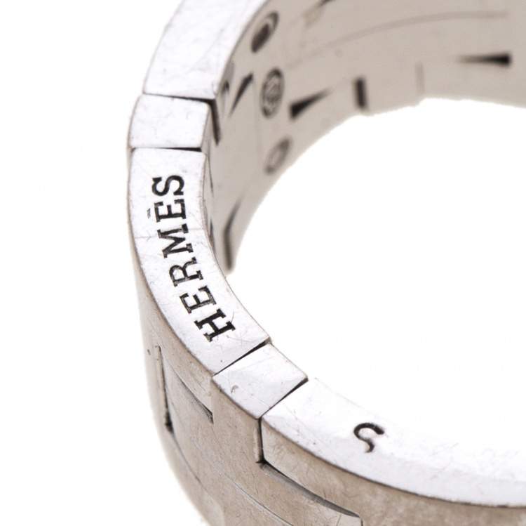 Pre Owned Hermes Kilim H Motif 18k White Gold Band Ring Size 51