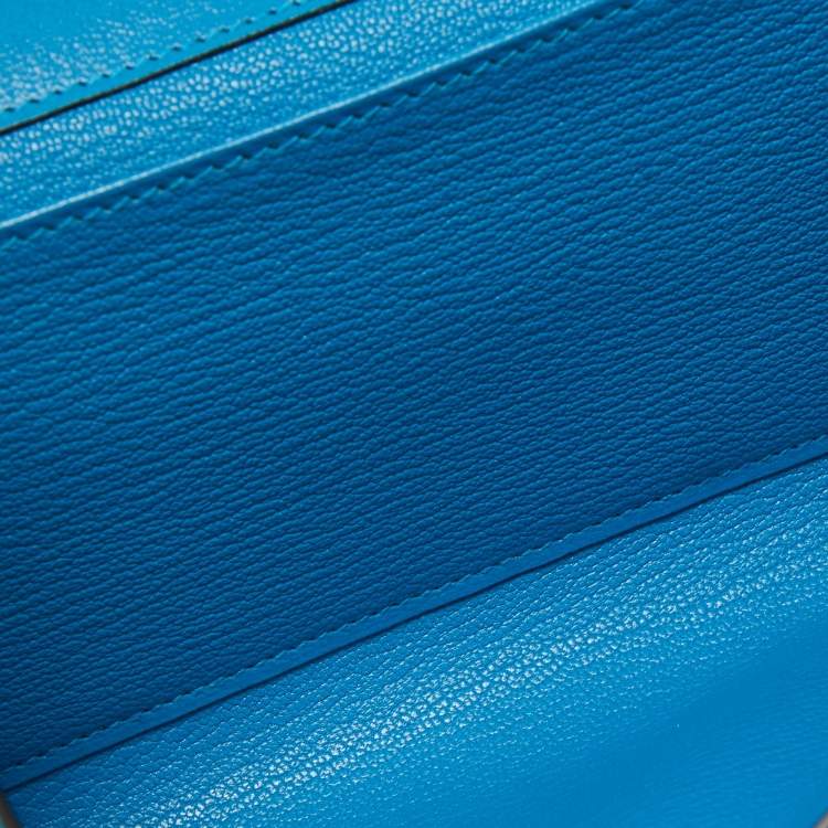 مملوكة مسبقًا Hermès Bleu Zanzibar Chevre Mysore Leather Medor 23 Clutch