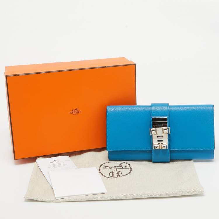 مملوكة مسبقًا Hermès Bleu Zanzibar Chevre Mysore Leather Medor 23 Clutch