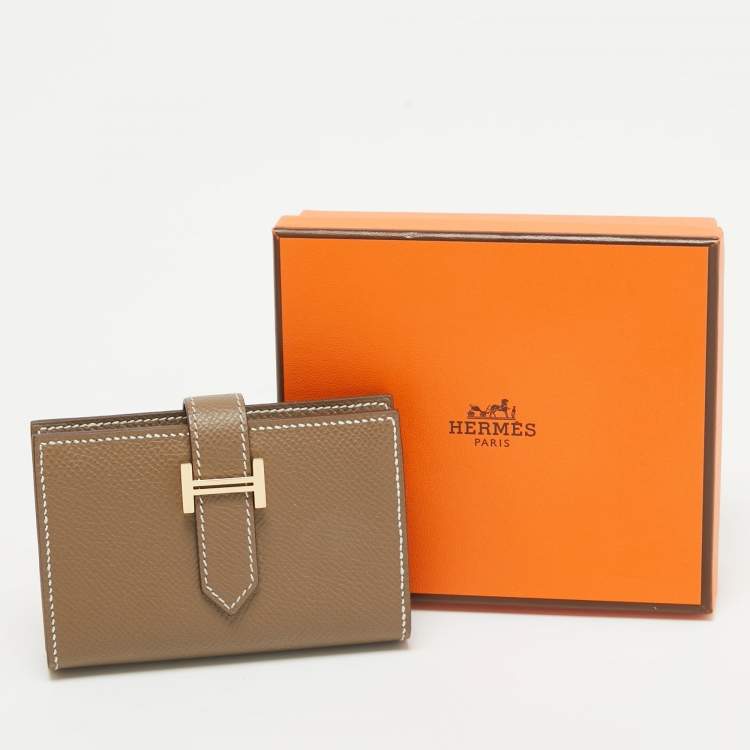 مملوكة م سبقًا Hermes Etoupe Epsom Leather Bearn Mini Wallet