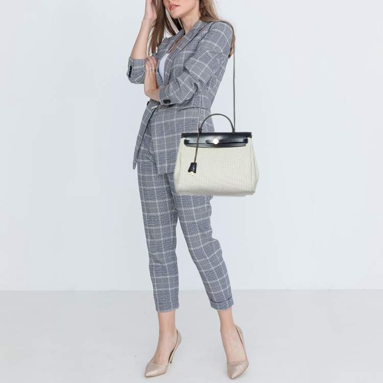 Pre Owned Hermès Ecru Blanc Noir/Bleu Indigo Vache Hunter/Toile Quadrille Viking Leather Herbag Zip Retourne 31 Bag