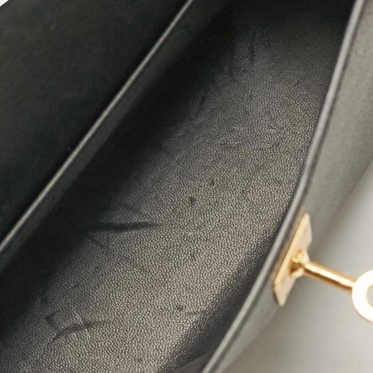 مملوكة مسبقًا Hermes Noir Epsom Leather Gold Finish Mini Kelly II Sellier 20 Bag