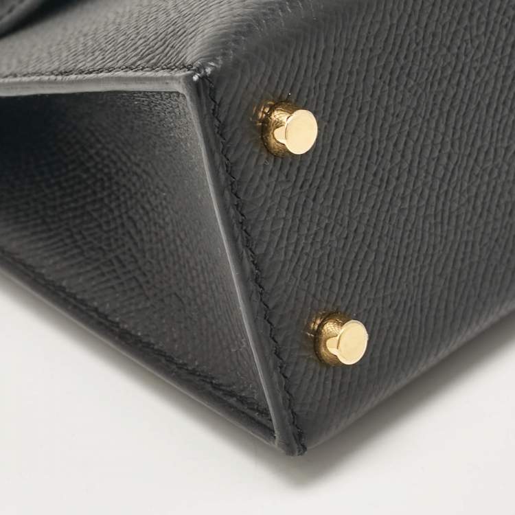 مملوكة مسبقًا Hermes Noir Epsom Leather Gold Finish Mini Kelly II Sellier 20 Bag