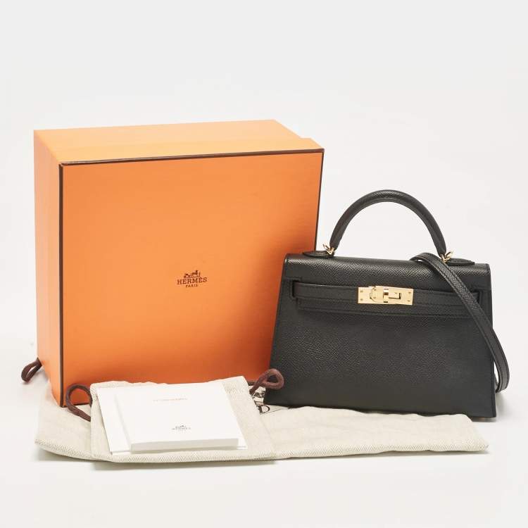 مملوكة مسبقًا Hermes Noir Epsom Leather Gold Finish Mini Kelly II Sellier 20 Bag