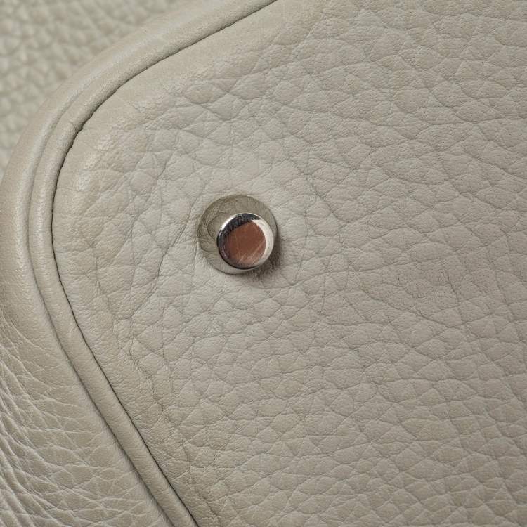 Pre Owned Hermes Pearl Grey Taurillon Clemence Leather Picotin Lock 22 Bag