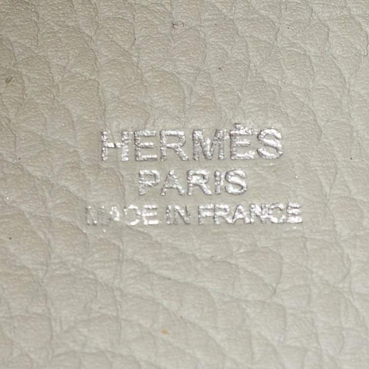Pre Owned Hermes Pearl Grey Taurillon Clemence Leather Picotin Lock 22 Bag