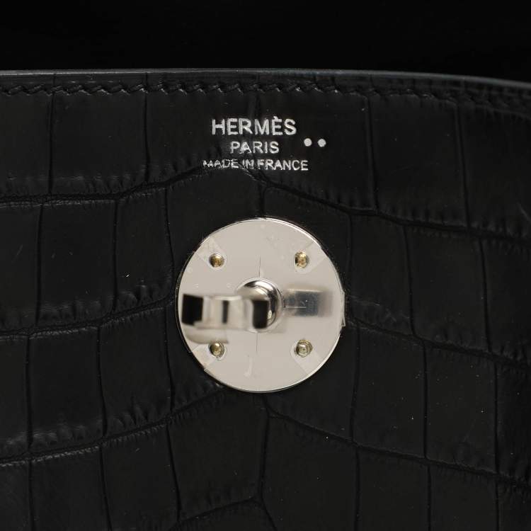 Pre Owned Hermes Black Crocodile Lindy 26 Bag