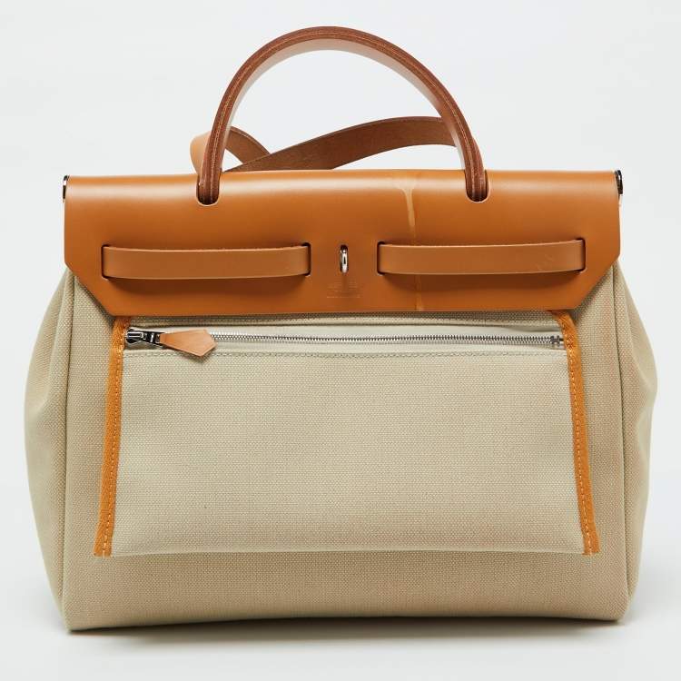 Pre Owned Hermes Beton/Natural Vache Hunter and Toile Militaire Herbag Zip 31 Bag